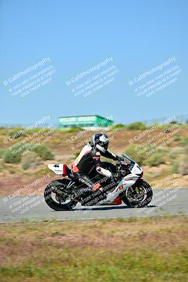media/Apr-21-2024-TrackXperience (Sun) [[1a8d4e68db]]/Level 2/Session 1 (Turn 2)/